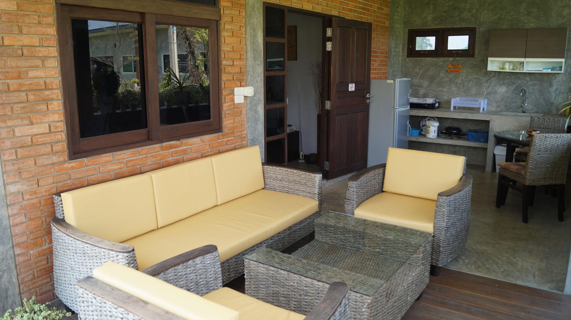 Baan Chai Thung Resort Doi Saket Exterior photo