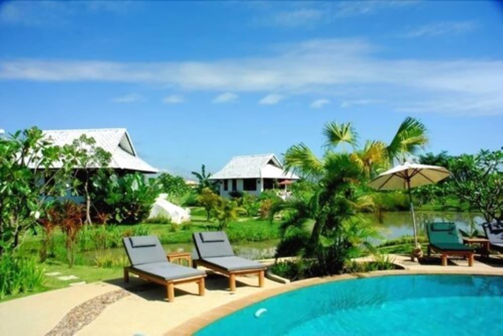 Baan Chai Thung Resort Doi Saket Exterior photo